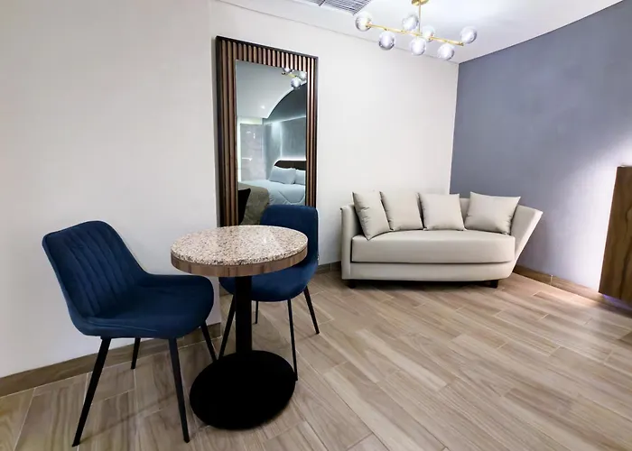 Hotel Via La