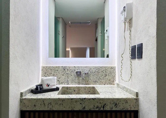 Hotel Via La