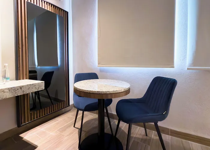 Hotel Via La