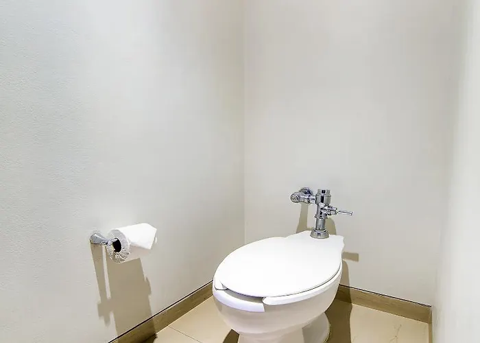 Via La 3*